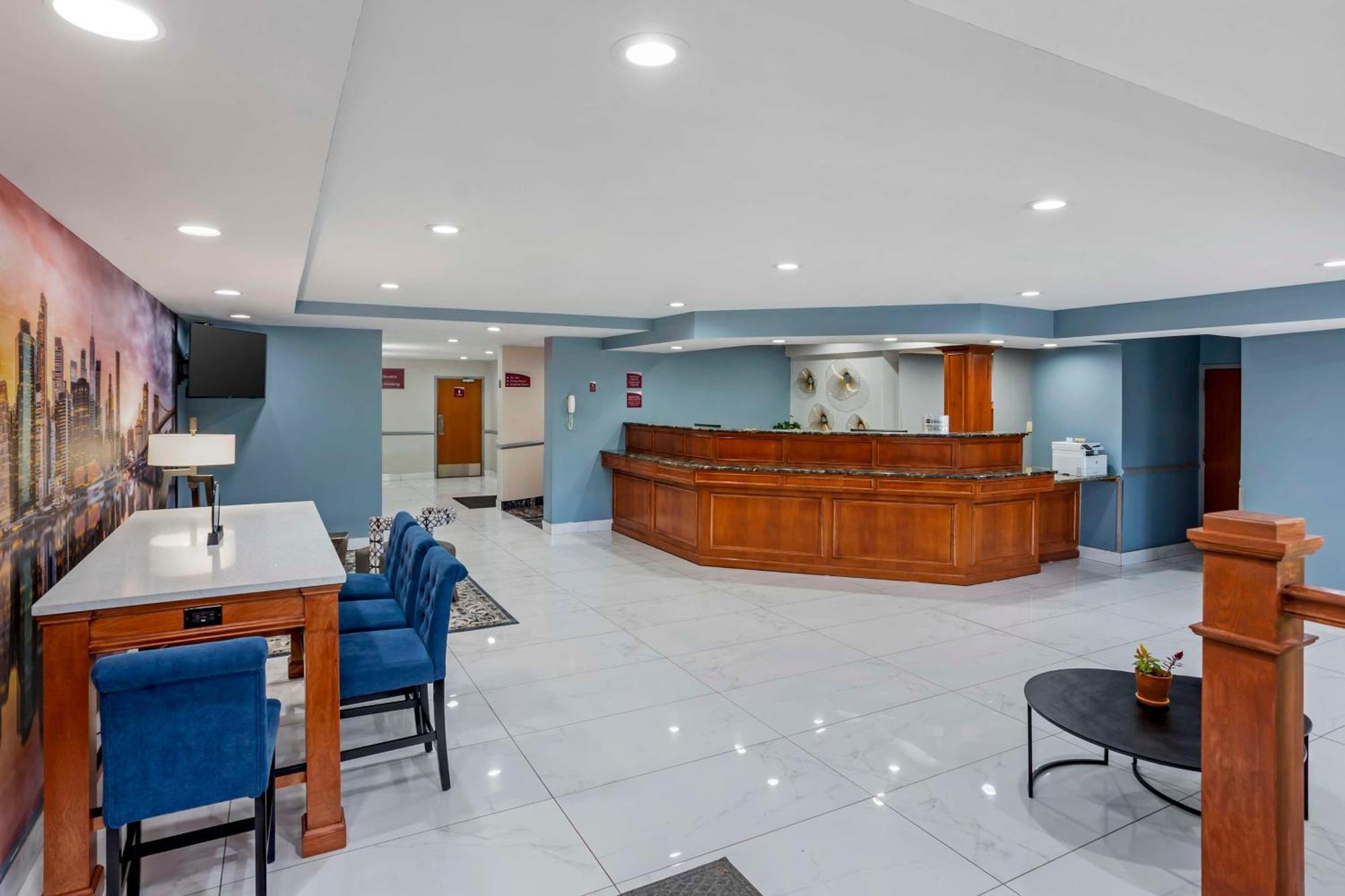 Best Western Rutgers University Hotel East Brunswick Bagian luar foto